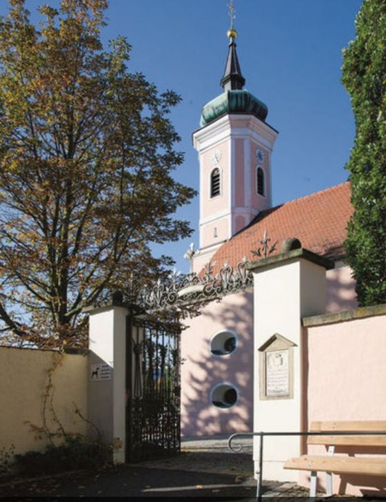 Kreuzkirche beim Friedhof der Stadt Furth im Wald